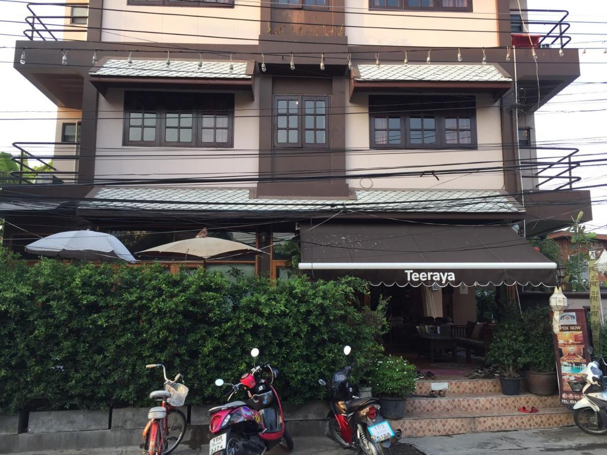 Teeraya Boutique Vandrarhem Chiang Mai Exteriör bild